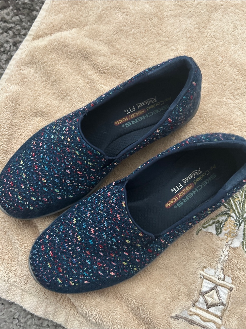 Navy Multi Slip-On Knit Flat Loafer - Picture 8 of 8